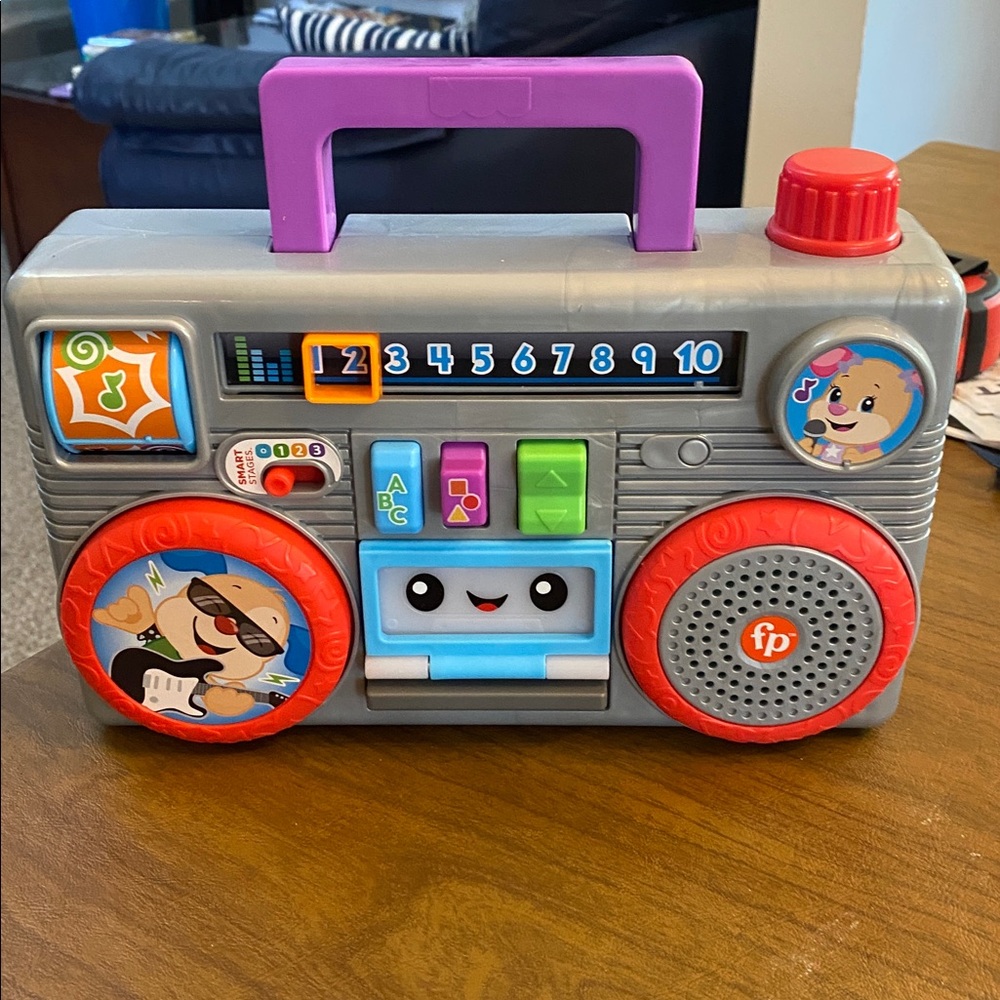 Fisher Price Laugh And Learn Busy Boombox